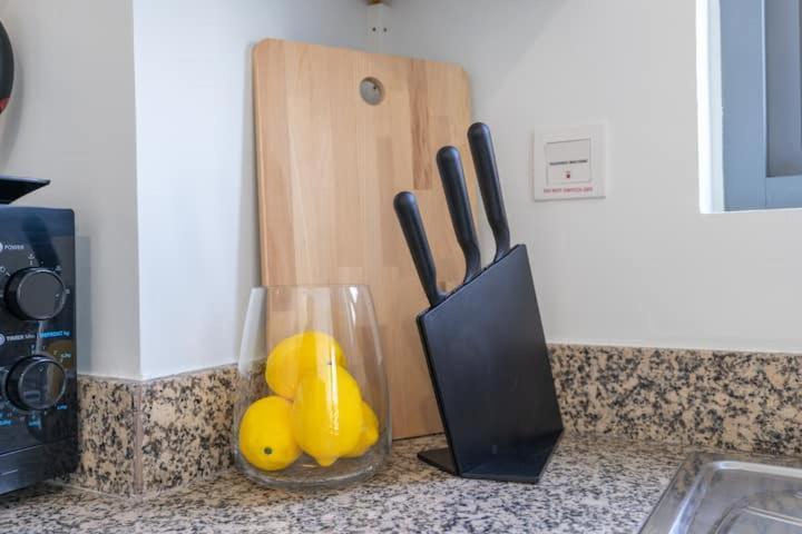 Apartament Vogue Downtown - Bellevue Towers Dubaj Zewnętrze zdjęcie